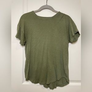 Madewell short sleeve shirt- Olive Green- Medium